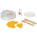 Waffle maker with accessories